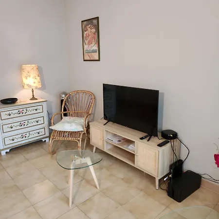 Cci - Midi Front De - Lec - Apartment